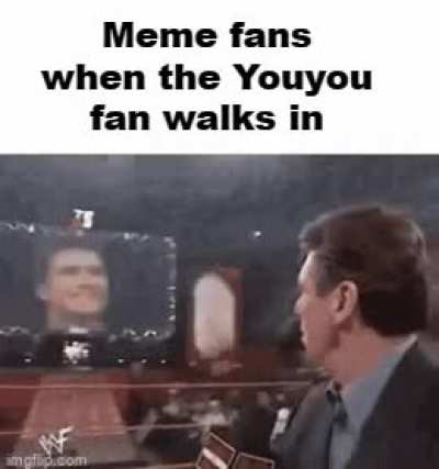Imagine being a M*m* fan 🤢🤮