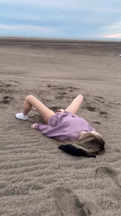Masturbating outdoors