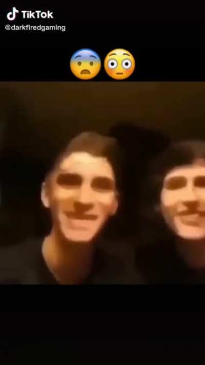 😨😳