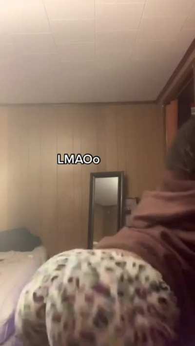 Slomo twerk
