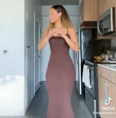Round ass in dress
