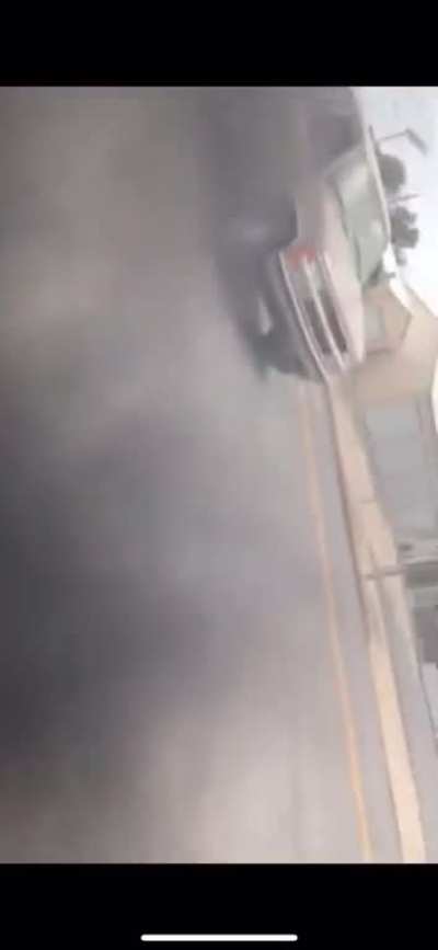 Driver gets pulled over after emitting exhaust cloud on protesters [USA]