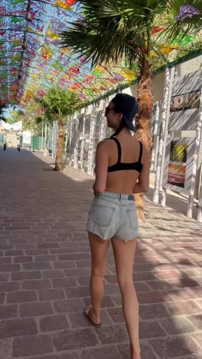 This street can only be made more beautiful with my boobies [OC]