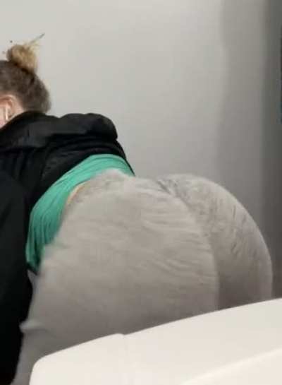 Twerking 😘