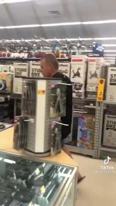 Man has meltdown over non english speaker in Walmart