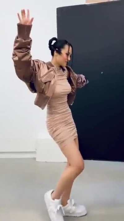 Dancing Bibi
