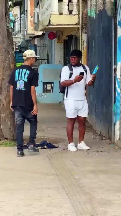 Opening The Door Like A Robber Prank (P.S.A. - This Is Funny But If You Pull Pranks And Get Touched Up Don't Blame The Prankee)