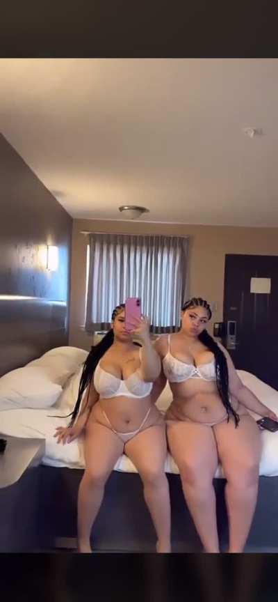 Ali & Naylee