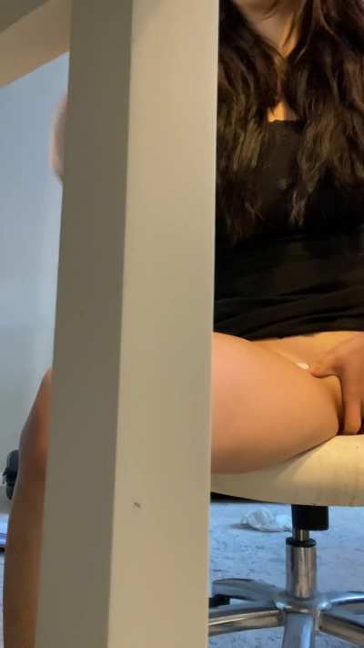 Another online class, Another kinky girl