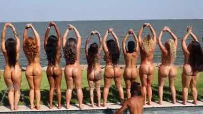 Land of Ass😍