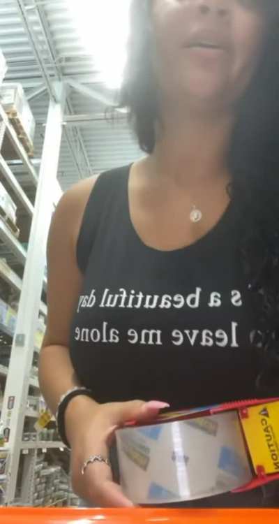 I love flashing my boobs