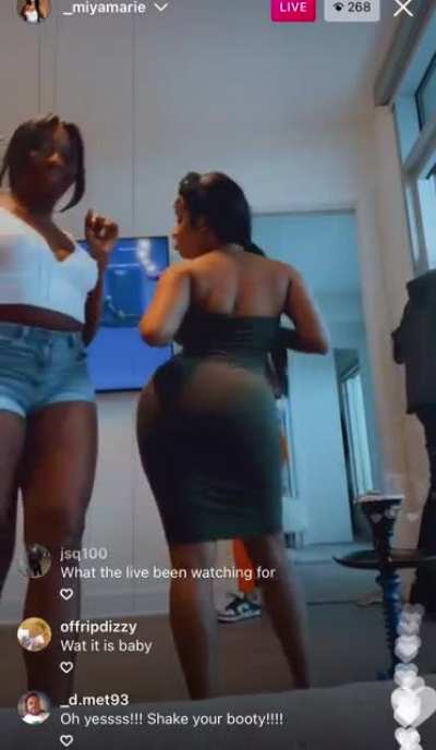 Twerkin Live
