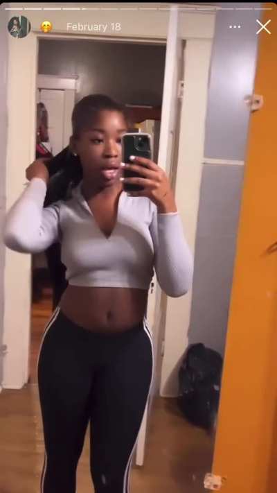 Yall like her?