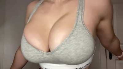 Most Girls want yachts but I prefer motorboating xoxo