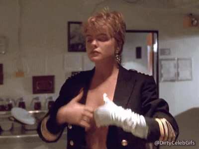 Erika Eleniak 1992