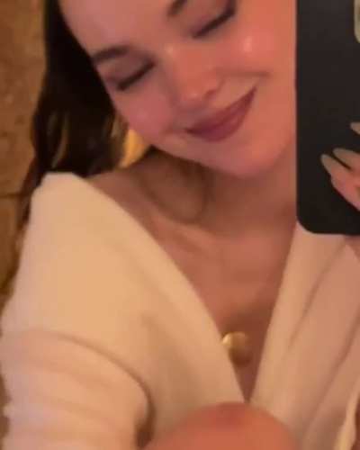 Dove Cameron