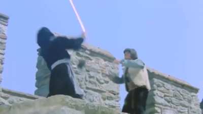 When I'm playing on easy and siege a castle.