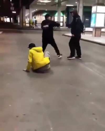 Bro knocked himself out