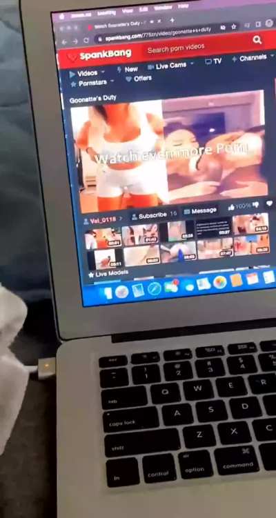 No new lesson today, but I just thought I’d give you Barbie’s a little something to study. Just look at what she’s doing ~ she’s watching a clip that goes over her “duties”, now i don’t know what that exact clip is, but if I were to make one for all you c