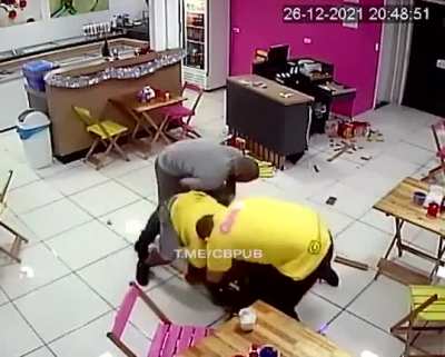Robbery suspect gets more than he bargained for