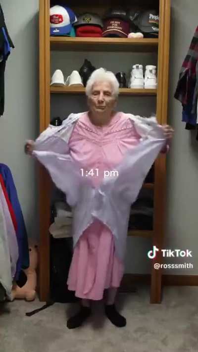 she's on that grind