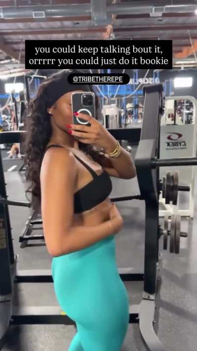 Yall fw Kayla Nicole? She got a nice ass and legs