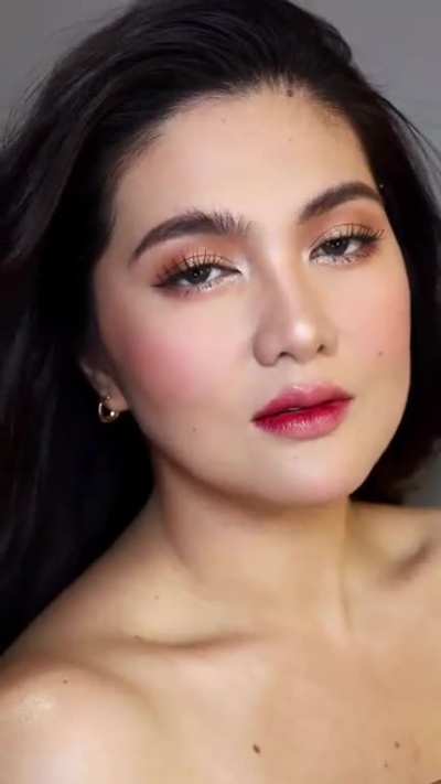 Dimples Romana