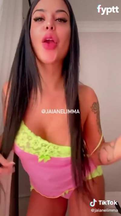 Brazilian nip slip