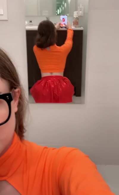 Velma by Caitbabyxo