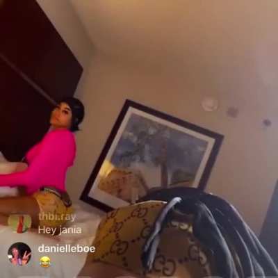 Janiameshelll - Video #5975