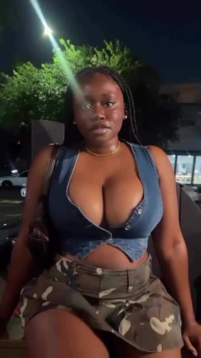 Fatou (@fat<wbr>oudia<wbr>rrasa<wbr>kho)
