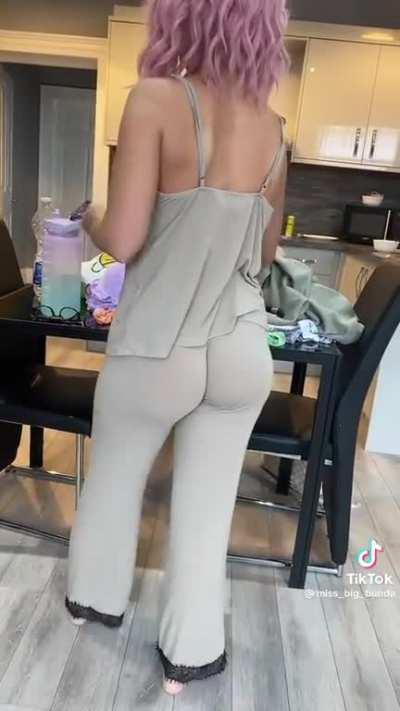 😩