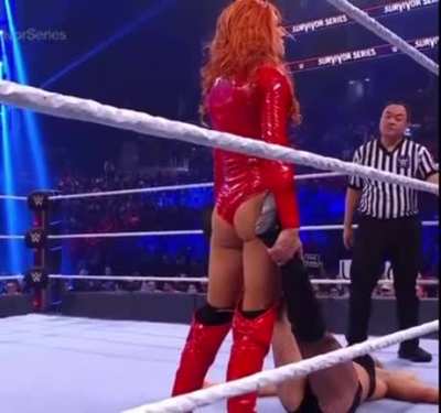 The lass kicker