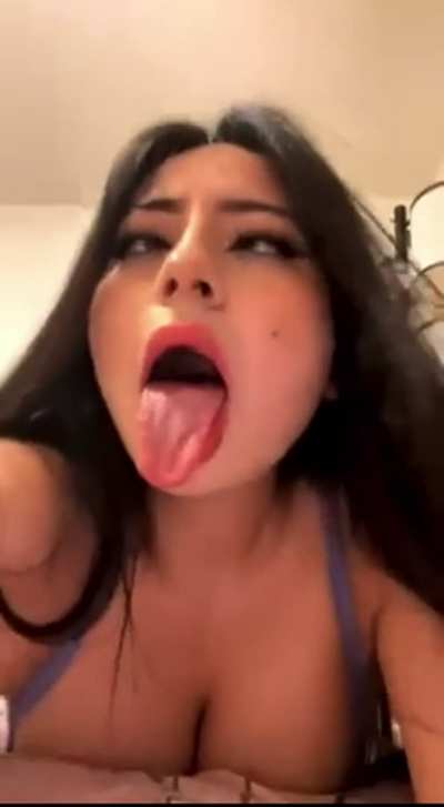 Anyone knows who she is? 👀