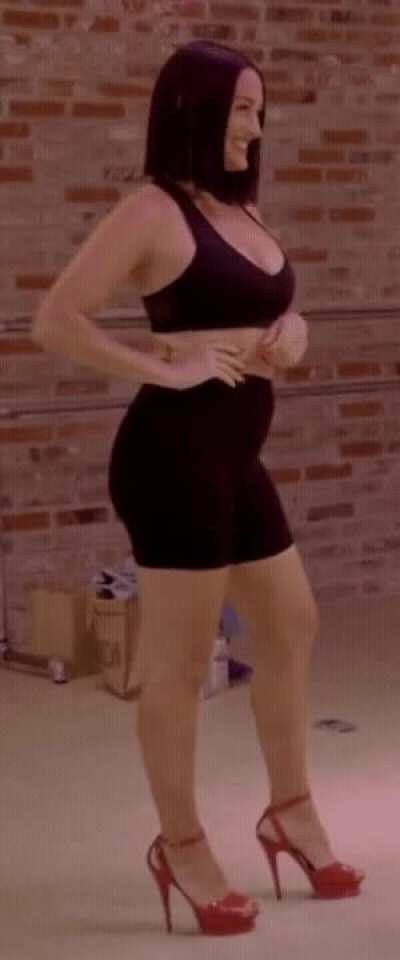 Nikki Bella