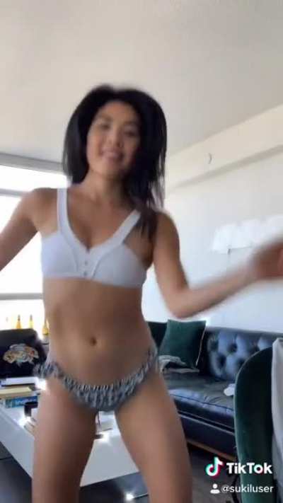 When Bored - Dance