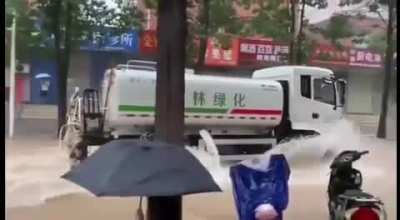 План по поливу улиц должен быть выпол<wbr>нен