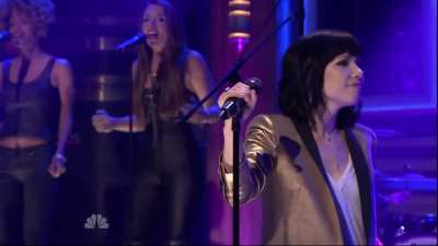 Carly Rae Jepsen - Run Away With Me (Jimmy Fallon, 2015)