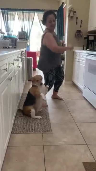 Dancing Chungus