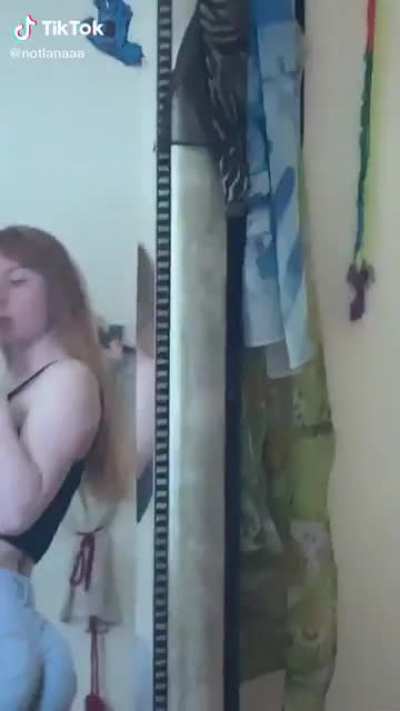 Redhead bank @notlanaaa (DELETED ACCOUNT)