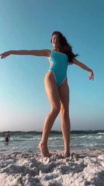More Of Rachel At Fort Walton Beach (Compilation)