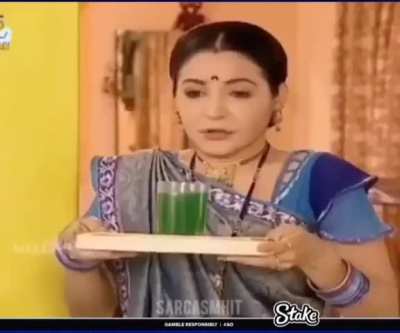 Gambhir watching Kohli leaving for London 