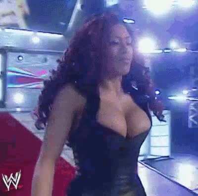 Melinas huge tits