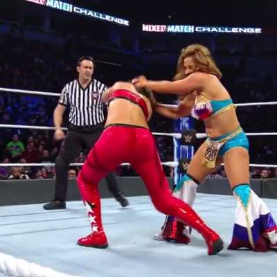 Bayley: MMC S02E11 [1 MIC]