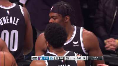 [Highlight] Embiid and Sharpe get tangled and are separated by the refs