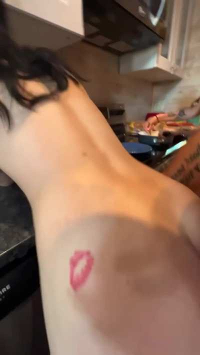 Her ass looked better than my French toast (OC)
