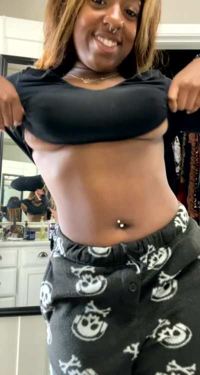 Titty fuck me