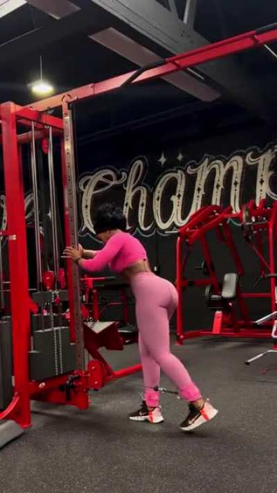Chanel DeLisser