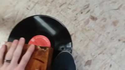 Another tips and tricks video, how to flatten a slightly warped vinyl.