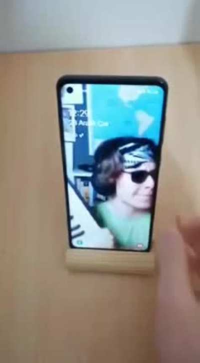 Adal-kun telefonumda ne işin var .d